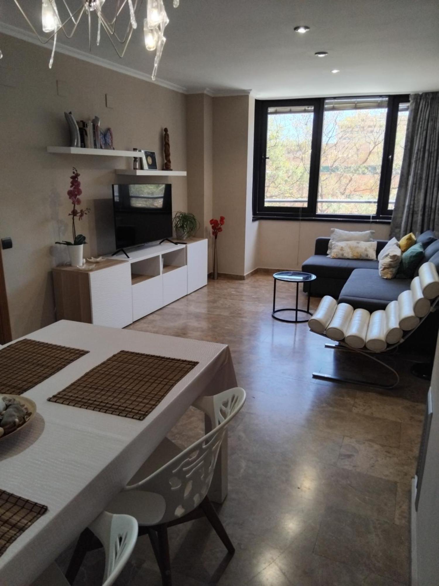 Apartamento En La Ciudad De Las Artes Y Las Ciencias